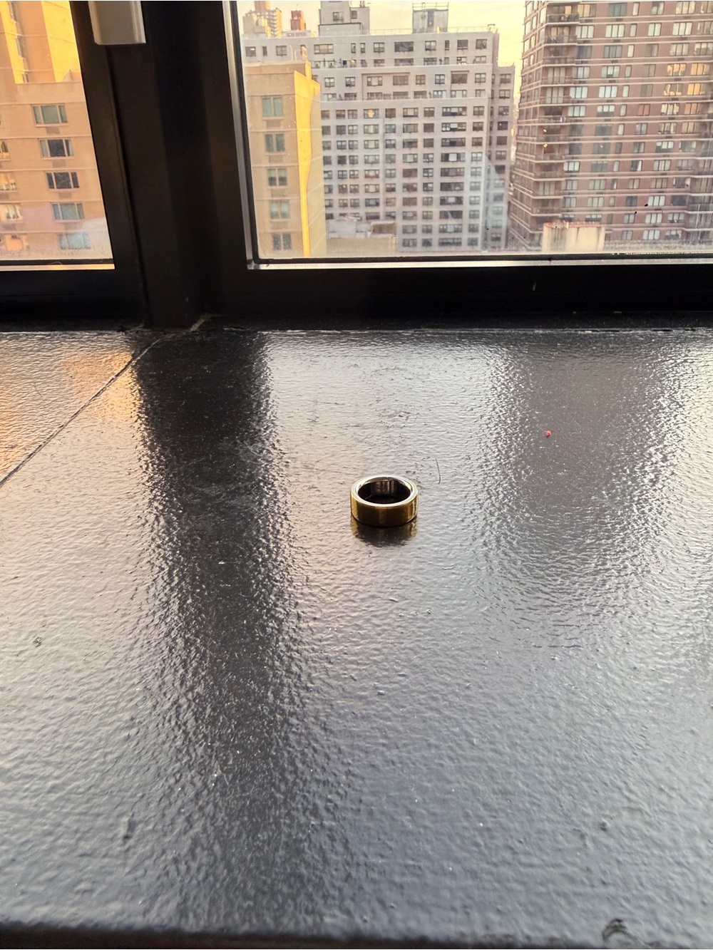 Oura Gold Metallic Smart Ring - Polished Finish Size 7